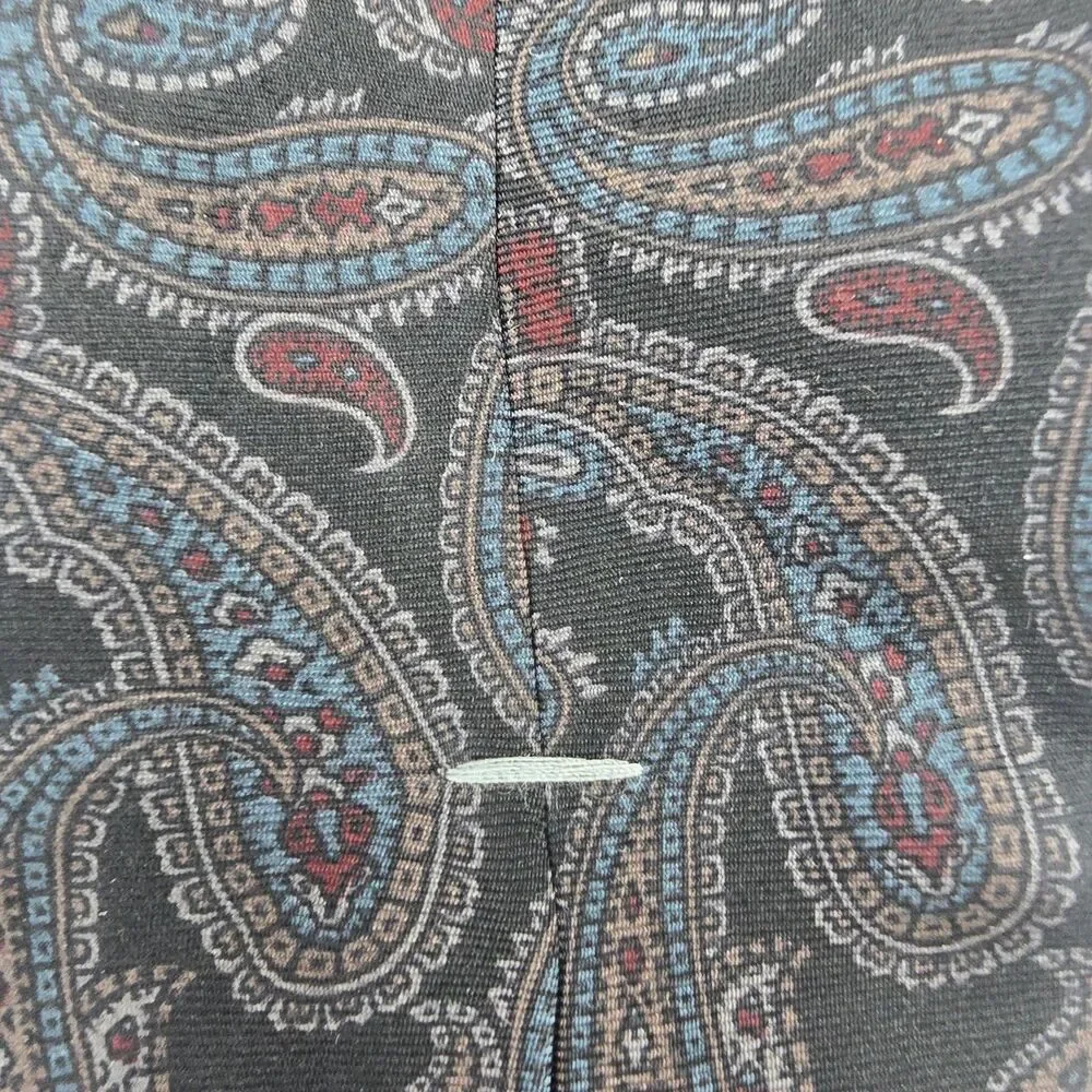 Halston lll Black Gray 100% Polyester Men’s NeckTie Made In Usa 54 X 4 Inch